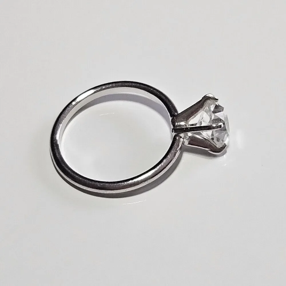 Vintage Silver Tone Uncas Ring Size 7 Solitaire Engagement Wedding
